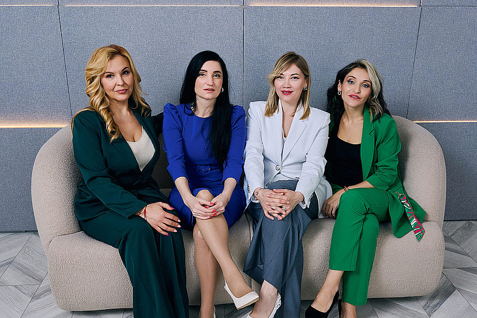 Услуги спикера по лидерству фото